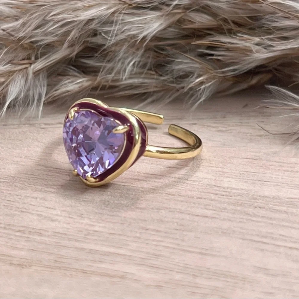 Amour Rings Collection - Picture 9 of 12